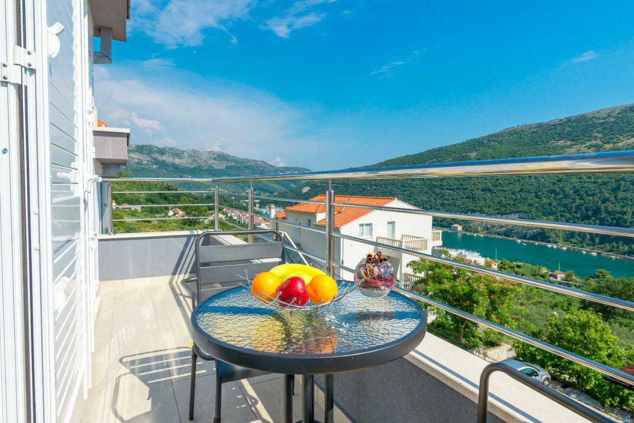Guesthouse Pezo Mokošica Екстериор снимка