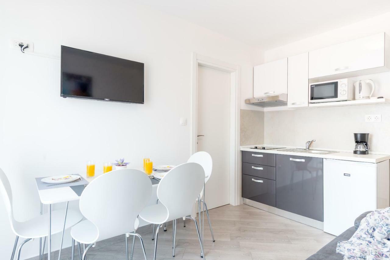 Guesthouse Pezo Mokošica Екстериор снимка